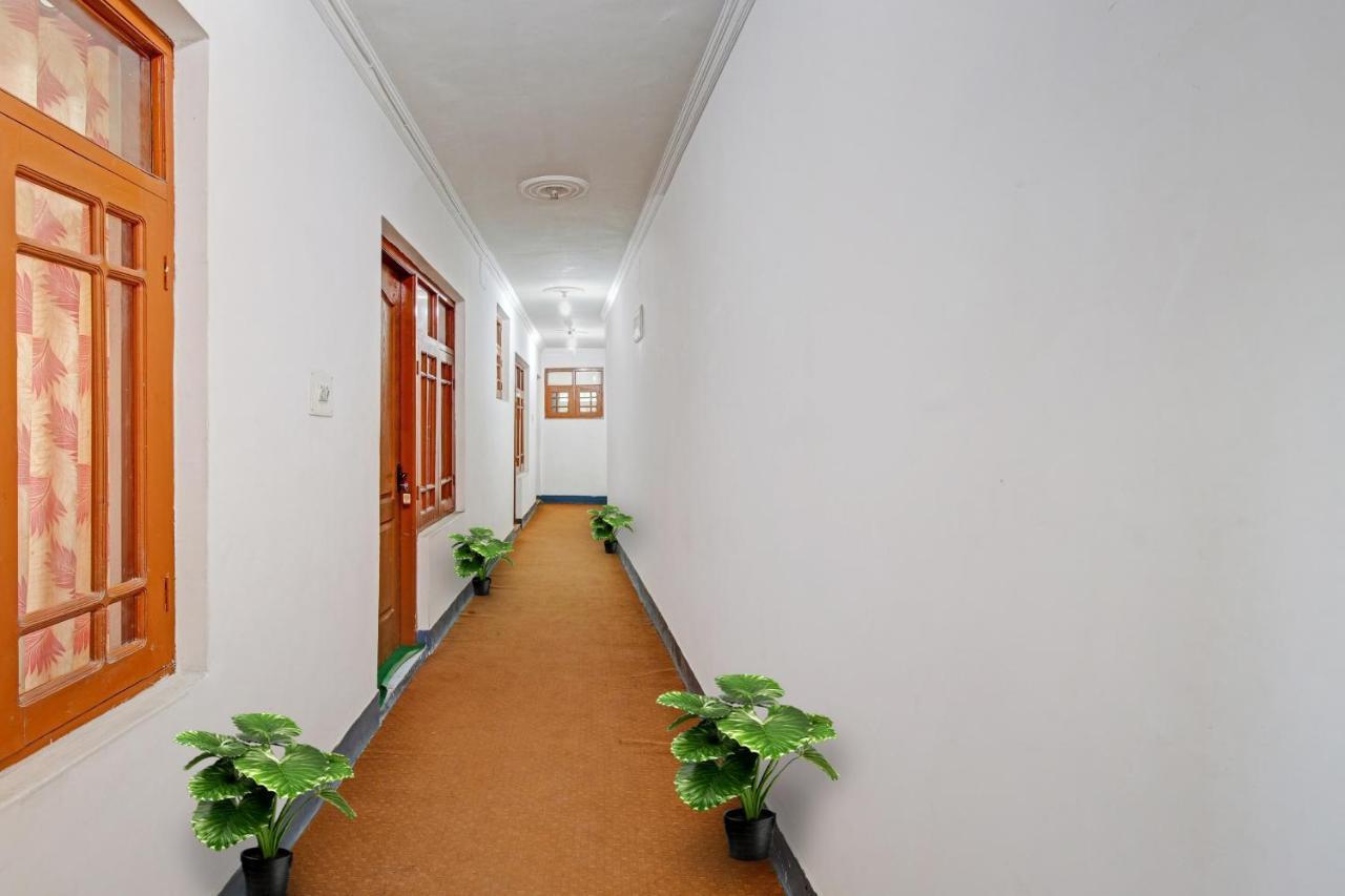 Super Oyo Capital O 91600 The Village Classic Hotel And Restaurant Srinagar (Jammu and Kashmir) Exterior photo