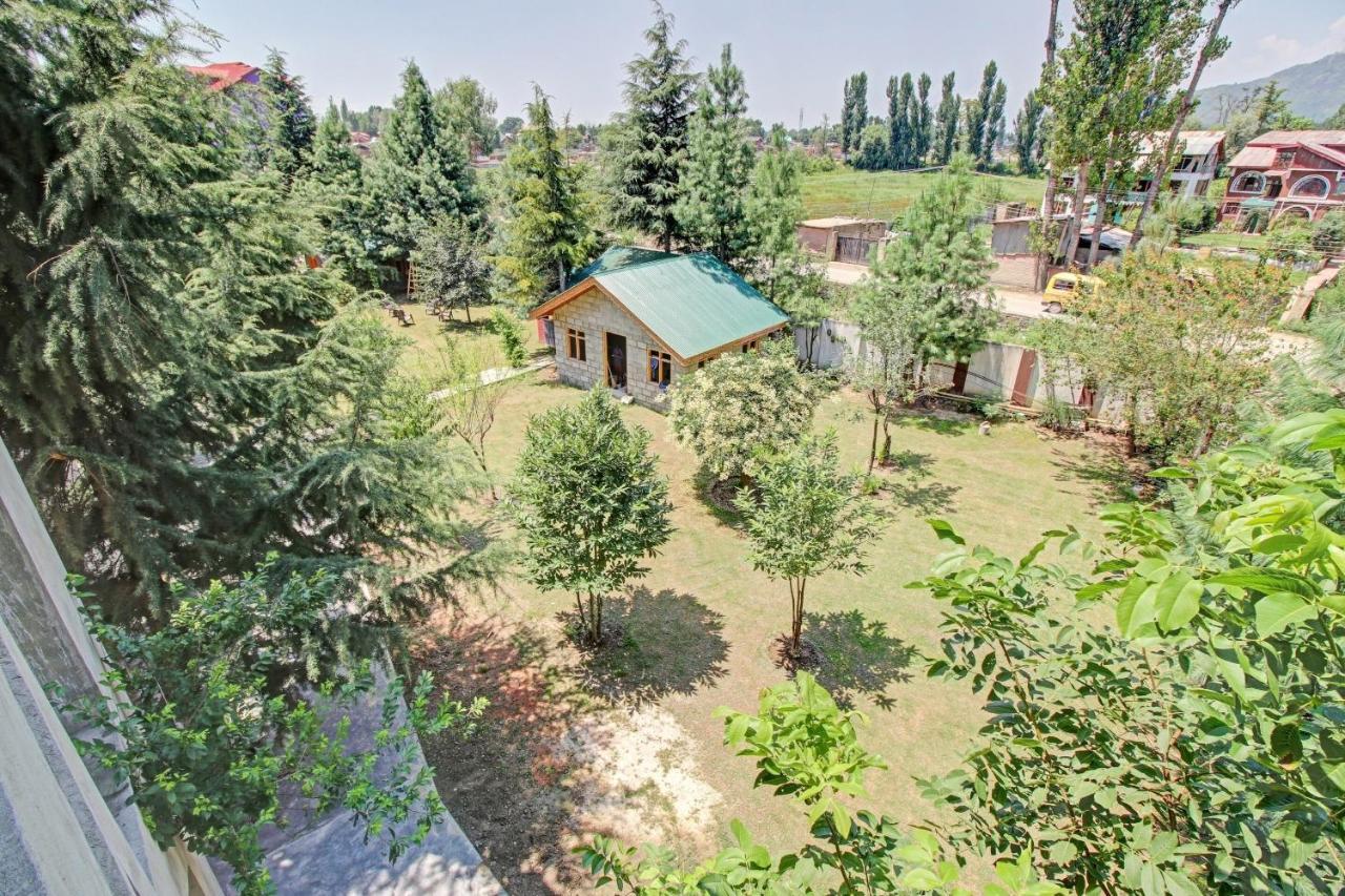 Super Oyo Capital O 91600 The Village Classic Hotel And Restaurant Srinagar (Jammu and Kashmir) Exterior photo